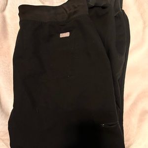 Figs Black Jogger Medium Petite.